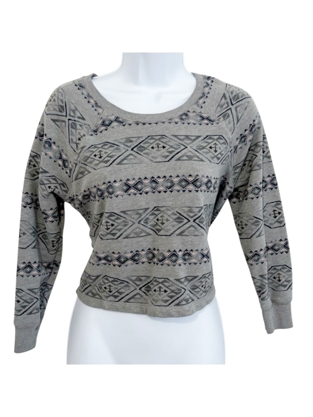 HOLLISTER Cropped Geometric Fair Isle Crewneck Sweatshirt Gray Small
